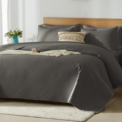 Cooling Summer Quilt Set 2-3 Piece Lightweight Breathable Microfiber Bedspread – Modern Coin Pattern Coverlet Twin Queen King, All Season, Multiple Colors, Holiday Gift for Family