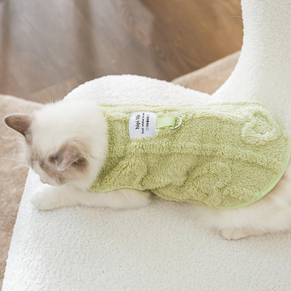 Warm Cat Vest for Autumn and Winter - Thick Fleece Pet Clothing with Heart Print and Traction Buckle, Comfortable Soft Cat Sweater Jacket for Small Cats and Kittens